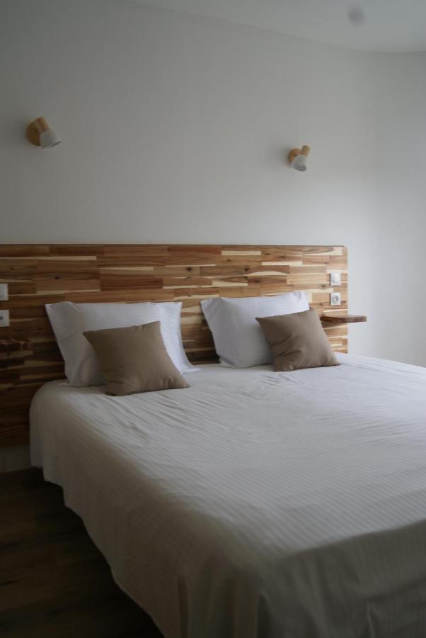 Hotel Du Lez โบลแลน ภายนอก รูปภาพ