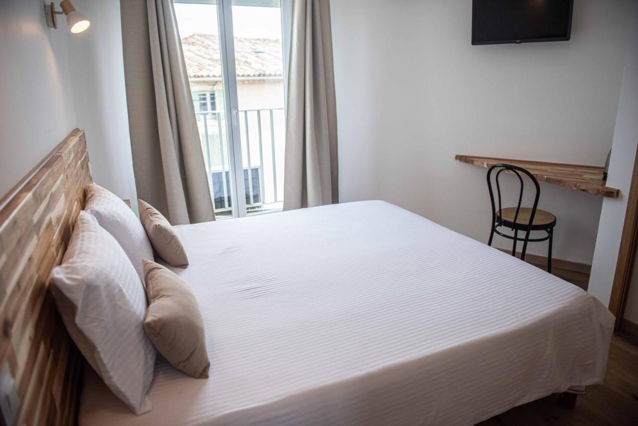 Hotel Du Lez โบลแลน ภายนอก รูปภาพ